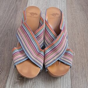 Rocket Dog Women's Multicolor Striped Sandals